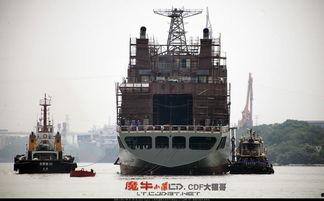 国产补给舰下水视频,我国海军力量再添新翼